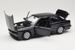 BMW M3 E30 Sport Evolution Blue Metallic Minichamps 1:18 180020308 Метал — снимка 2 от 8