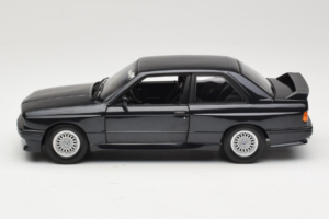 BMW M3 E30 Sport Evolution Blue Metallic Minichamps 1:18 180020308 Метал — снимка 4 от 8