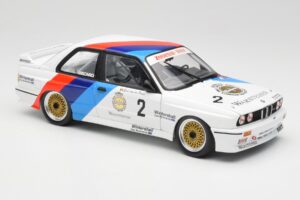 BMW M3 E30 #2 Warsteiner E. van de Poele DTM Champion 1987 Minichamps 1:18 80430396026-O Метал — снимка 6 от 8