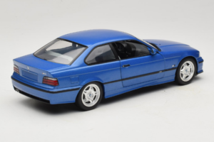 BMW M3 E36 Blue Metallic UT Models 1:18 20467 Метал — снимка 3 от 8