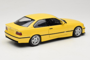 BMW M3 E36 Dakar Yellow UT Models 1:18 180022300 Метал — снимка 3 от 8
