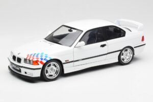 BMW M3 E36 Lightweight Бял Solido 1:18 S1803903 Метал