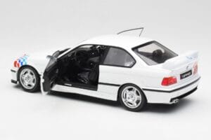 BMW M3 E36 Lightweight Бял Solido 1:18 S1803903 Метал — снимка 5 от 8