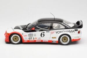 BMW M3 E36 GTR #0 B. Auberlen / M. Simo / P. Cunningham Daytona 24 Hours 1998 UT Models 1:18 39816 Метал — снимка 4 от 8