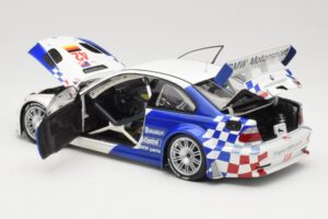 BMW M3 E46 GTR #42 J. Muller / J.J. Lehto ALMS 2001 Minichamps 1:18 80430139183 Метал — снимка 5 от 8