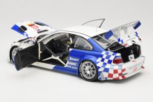 BMW M3 E46 GTR #43 D. Muller ALMS 2001 Minichamps 1:18 100012143 Метал — снимка 5 от 8