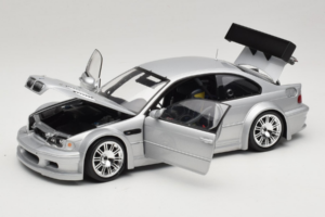 BMW M3 E46 GTR Street Сребрист Minichamps 1:18 100012100 Метал — снимка 2 от 8