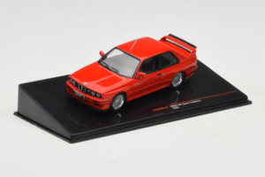 BMW M3 E30 Sport Evolution Червен IXO 1:43 CLC583N Метал — снимка 2 от 4