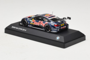 BMW M4 #18 Red Bull A. da Costa BMW Team RBM DTM 2014 Minichamps 1:43 80422364863 Метал — снимка 3 от 5