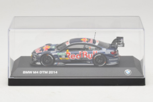 BMW M4 #18 Red Bull A. da Costa BMW Team RBM DTM 2014 Minichamps 1:43 80422364863 Метал — снимка 4 от 5