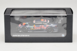 BMW M4 #18 Red Bull A. da Costa BMW Team RBM DTM 2014 Minichamps 1:43 80422364863 Метал — снимка 5 от 5
