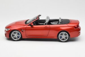 BMW M4 F83 Кабриолет Sakhir Оранжев Paragon 1:18 PA-97111 Метал — снимка 4 от 8