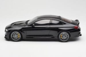 BMW M4 F82 CS Черен GT Spirit 1:18 GT845 Смола — снимка 3 от 6