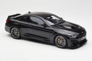 BMW M4 F82 CS Черен GT Spirit 1:18 GT845 Смола — снимка 4 от 6