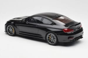 BMW M4 F82 CS Черен GT Spirit 1:18 GT845 Смола — снимка 5 от 6