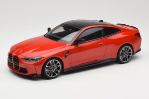 BMW M4 F82 Imola Red Metallic Minichamps 1:18 155020121 Метал