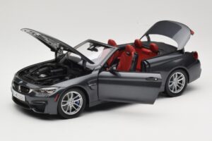 BMW M4 F83 Кабриолет Mineral Grey Paragon 1:18 80432339610 Метал — снимка 2 от 8