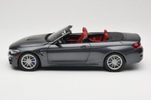 BMW M4 F83 Кабриолет Mineral Grey Paragon 1:18 80432339610 Метал — снимка 4 от 8