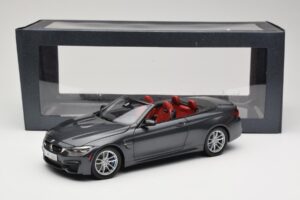 BMW M4 F83 Кабриолет Mineral Grey Paragon 1:18 80432339610 Метал — снимка 8 от 8