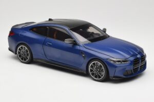 BMW M4 G82 Синьо Metallic Minichamps 1:18 113020123 Метал — снимка 6 от 8