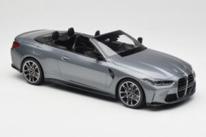 BMW M4 G82 Кабриолет Grey Metallic Minichamps 1:18 155021034 Метал — снимка 4 от 6