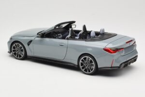 BMW M4 G83 Кабриолет Grey Metallic Minichamps 1:18 110021032 Метал — снимка 7 от 8