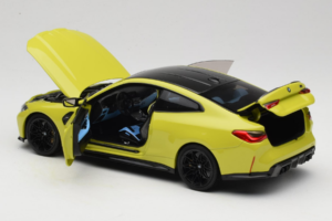 BMW M4 G82 Жълт Дилърско Издание Minichamps 1:18 80435A51949-R1 Метал — снимка 7 от 10