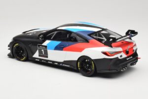 BMW M4 G82 GT4 #1 Presentation 2022 Otto 1:18 OT1228 Смола — снимка 5 от 6
