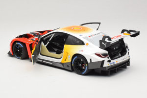 BMW M4 GT3 #72 D. Harper / M. Hesse / C. Weerts BMW M Team RMG 24 Hours of Nurburgring 2024 Minichamps 1:18 113242072 Метал — снимка 5 от 8