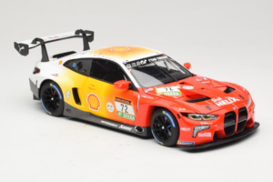BMW M4 GT3 #72 D. Harper / M. Hesse / C. Weerts BMW M Team RMG 24 Hours of Nurburgring 2024 Minichamps 1:18 113242072 Метал — снимка 6 от 8