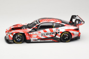 BMW M4 GT3 LMGT3 #31 D. Leung / S. Gelael / A. Farfus Team WRT 2nd Place 24 Hours of Le Mans 2024 Minichamps 1:18 113242431 М — снимка 4 от 8