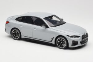 BMW M440i G26 Gran Coupe Brooklyn Сиво Металик Otto 1:18 OT454 Смола — снимка 4 от 6