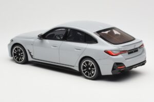 BMW M440i G26 Gran Coupe Brooklyn Сиво Металик Otto 1:18 OT454 Смола — снимка 5 от 6