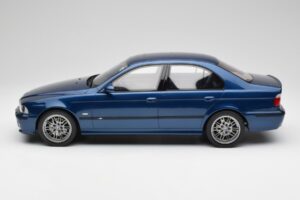 BMW M5 E39 Avus Син Otto 1:12 G073 Смола — снимка 3 от 6