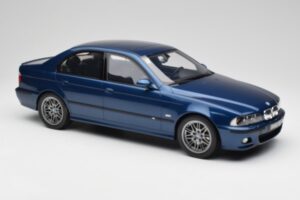 BMW M5 E39 Avus Син Otto 1:12 G073 Смола — снимка 4 от 6