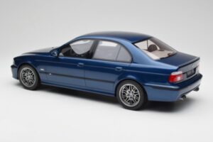BMW M5 E39 Avus Син Otto 1:12 G073 Смола — снимка 5 от 6