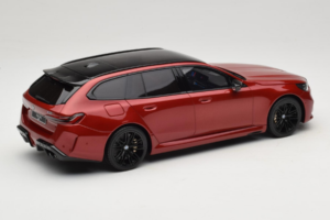 BMW M5 G99 Touring Fire Red GT Spirit 1:18 GT964 Смола — снимка 2 от 6