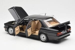 BMW M535i E28 Diamond Черен AUTOart 1:18 75162 Метал — снимка 5 от 8