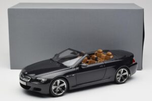 BMW M6 E64 Кабриолет Sapphire Black Kyosho 1:18 80430417424 Метал — снимка 9 от 9