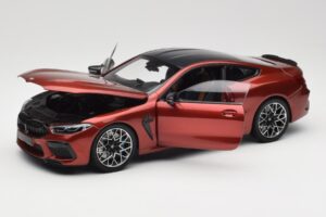BMW M8 F91 Convertible Storm Bay Metallic Minichamps 1:18 110029020 Метал — снимка 2 от 8