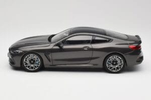 BMW M8 F92 Grey Metallic Minichamps 1:18 110029022 Метал — снимка 4 от 8
