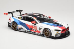BMW M8 GTE Team RLL C. De Phillippi / B. Auberlen 2nd in Class 12 Hours of Sebring 2018 Minichamps 1:18 155182925 Метал — снимка 4 от 6