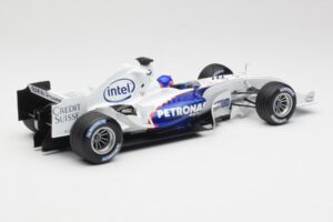 BMW Sauber F1.06 #17 J. Villeneuve Launch Version 2006 Minichamps 1:18 80430413184 Метал — снимка 2 от 6