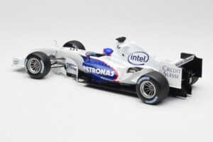 BMW Sauber F1.06 #17 J. Villeneuve Launch Version 2006 Minichamps 1:18 80430413184 Метал — снимка 5 от 6