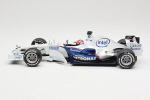 BMW Sauber F1.07 #10 R. Kubica Launch Version 2007 Minichamps 1:18 80430426995 Метал — снимка 3 от 7