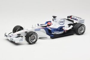BMW Sauber F1.07 #10 R. Kubica Launch Version 2007 Minichamps 1:18 80430426995 Метал