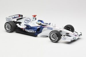 BMW Sauber F1.07 #9 N. Heidfeld Launch Version 2007 Minichamps 1:18 80430426994 Метал — снимка 4 от 7