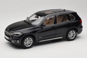 BMW X5 E70 Sapphire Black Paragon 1:18 PA-97071 Метал