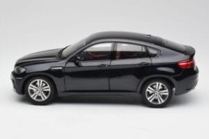 BMW X6 M F86 Черен Kyosho 1:18 80432157613 Метал — снимка 4 от 8