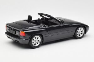 BMW Z1 Черен Металик Minichamps 1:18 180020100 Метал — снимка 3 от 8